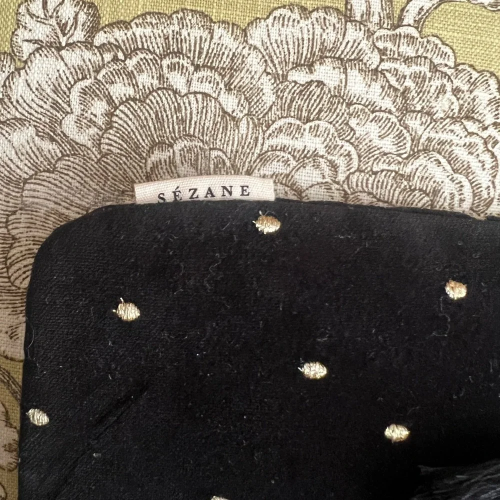 Sezane Pouch - Picture 4 of 4